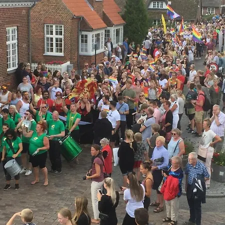 Det Bla Gaestehus Hotel *